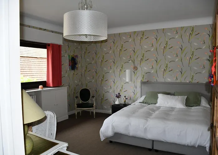 Проживание в семье La Californie Change (Sarthe)